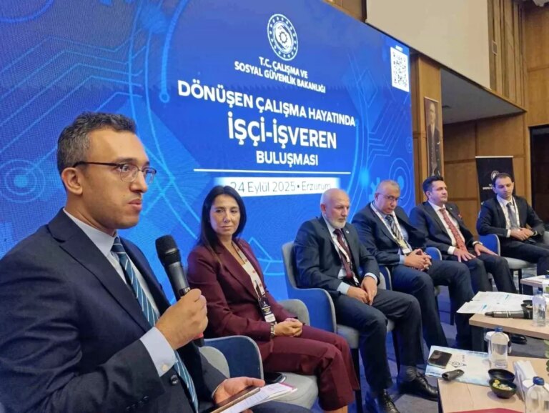 erzurumda-isci-isveren-bulusmasi-paneli-duzenlendi-Kb4Z1JRE.jpg
