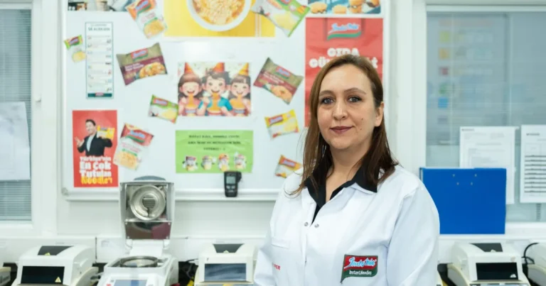 indomie-turkiye-uluslararasi-kalite-belgeleri-ve-seffaf-uretim-anlayisiyla-tuketicisine-guven-veriyor-Qv5wwJkm.webp