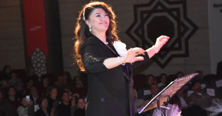 manisa yunusemre hemden sari zeybek konseri z4PeYfOA.webp