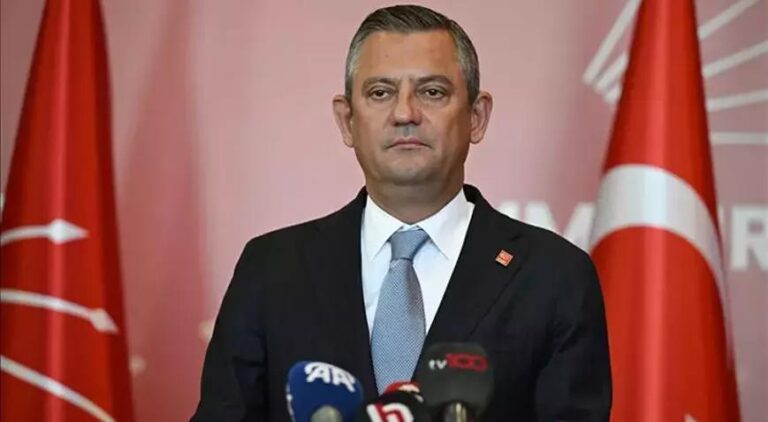 son dakika chp lideri ozgur ozel icin cumhurbaskani erdogana hakaretten sorusma B8OX6nch.jpg