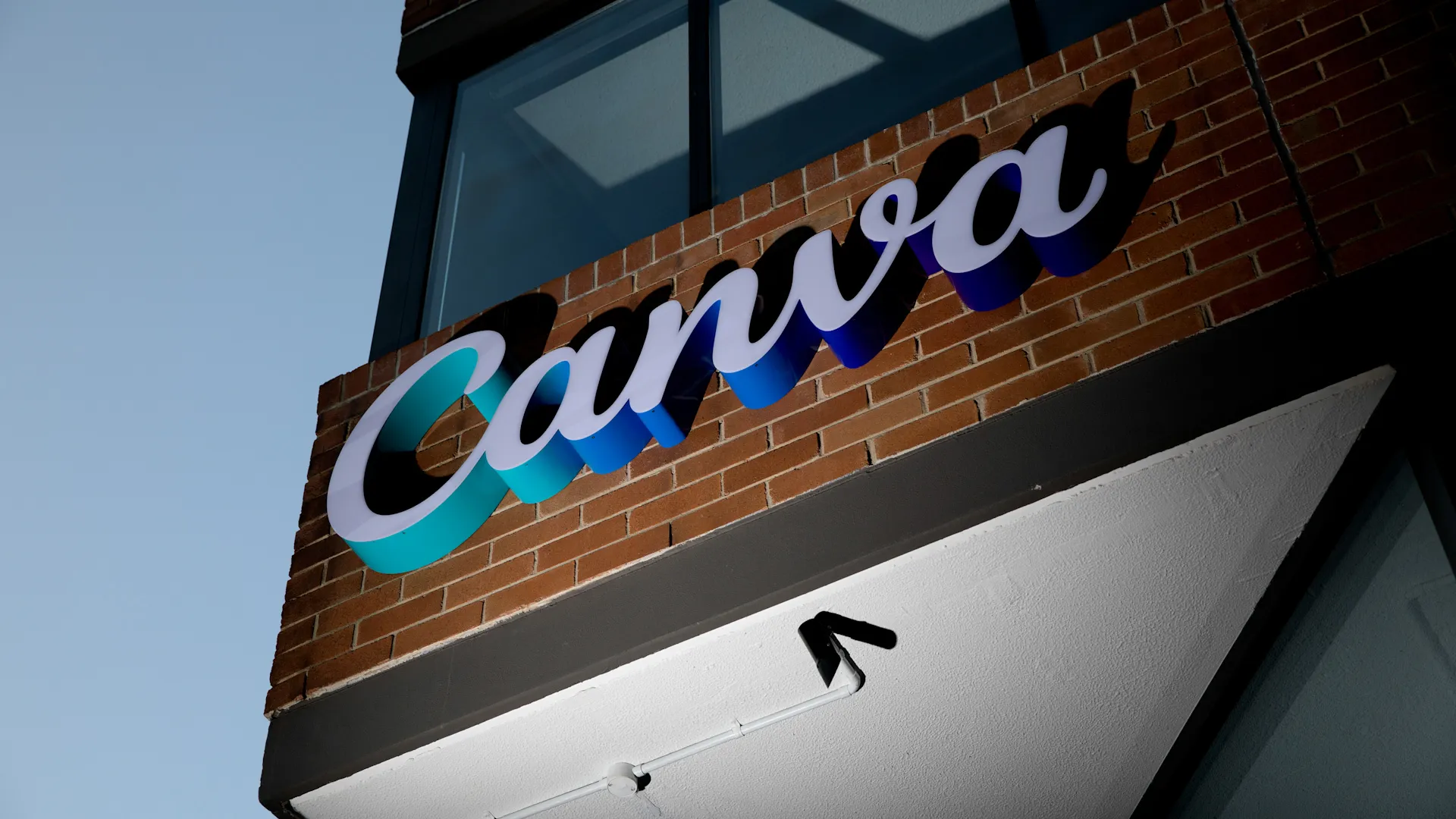 Canva, yıllık tekrarlayan gelirini 4 milyar dolara çıkardı